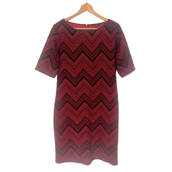 Size 12 RED/BLACK CHEVRON KNIT BODYCON SHEATH DRESS Day/Evening All-Season - Picture 3 of 3